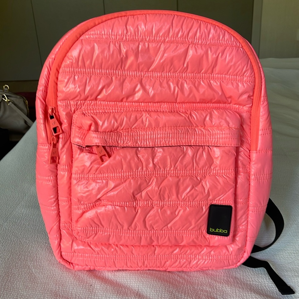 Bubba puffer back pack
NEW WITH TAGS